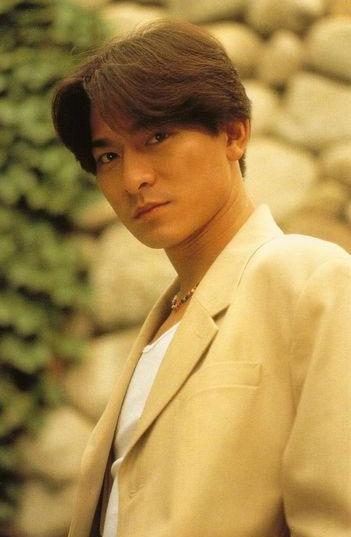 1995-加拿大-94年度加拿大多伦多美加华语电台 十大至爱金曲 - "离开你以后" 至爱国语金曲银奖 - "忘情水" 至爱男歌手